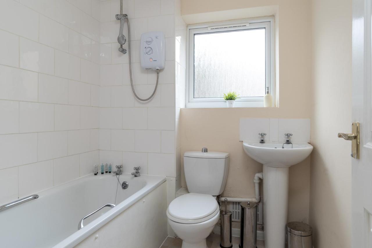 Luxury Central Link Luton/London/M1/Airport/Station/Long Stay Luton  Extérieur photo